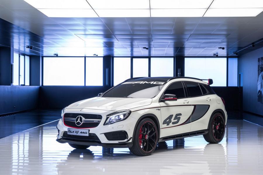  Mercedes-Benz GLA45 AMG Concept 2014 года  (фото 1 из 15)